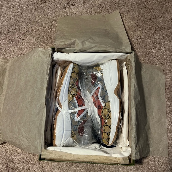 Gucci Rython GG Multi Color White NWT - Picture 9 of 15